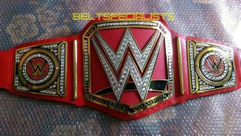 Universal Championship Belt in Leather - WWE Universal Championship for ...