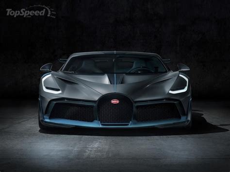 How Does The Bugatti Divo Compare To The Chiron? | Top Speed