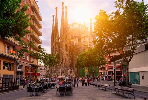 The 10 Best Things to Do in Barcelona Spain