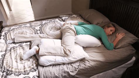 The 10 Best Pillows for Stomach Sleepers Reviews & Guide for 2023