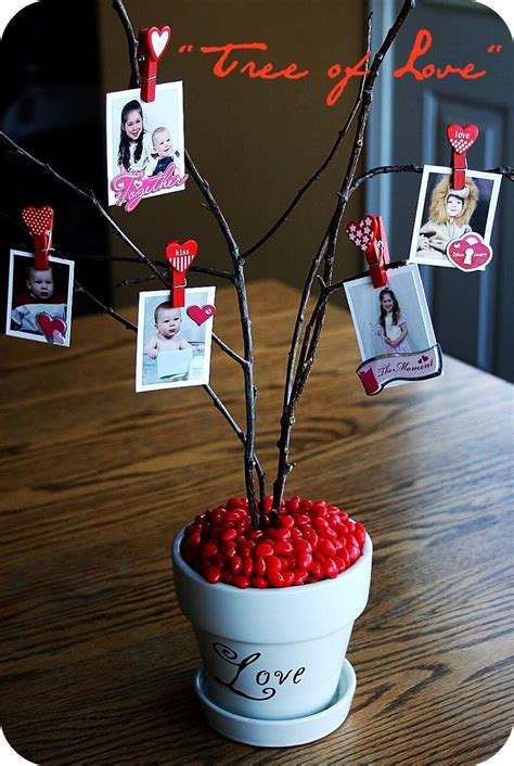 Tree Branch Family Photographs Centerpiece Pictures, Photos, and Images ...