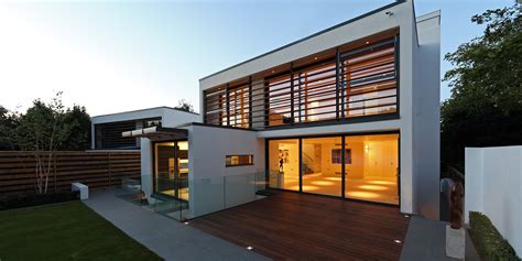 Greystones: Two identical, contemporary houses in Radlett, UK | 10 ...