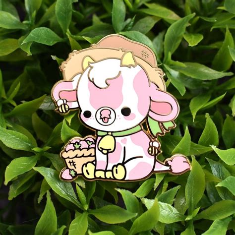 Strawberry Cow Enamel Pin - Standard in 2021 | Cow drawing, Cow, Cow art