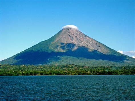 Nicaragua -Concepción volcano on Ometepe island - the tallest lake ...