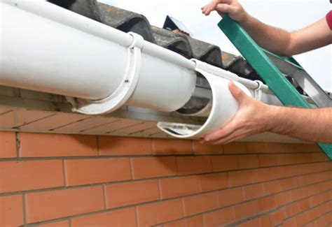 What are the Various Types of Roof Guttering Available