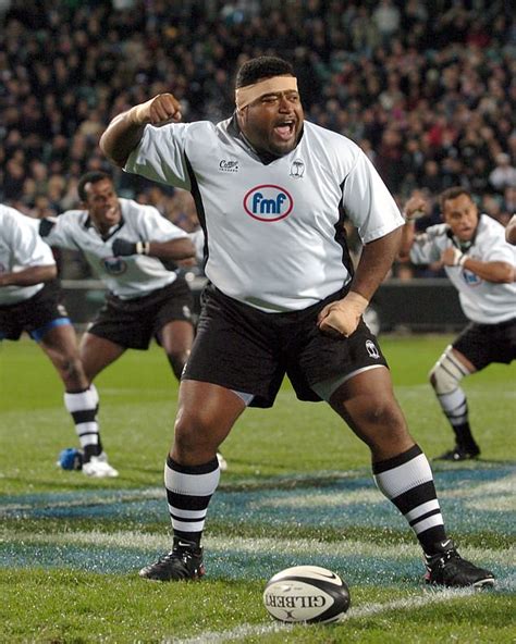 How does 24-stone Ben Tameifuna compare to biggest rugby players ever ...