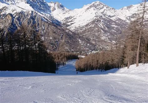 Bardonecchia Ski Resort Info Guide | Jafferau, Melezet & Colomion Italy ...