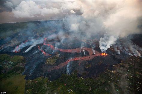 Hawaii records 270 earthquakes in one day | Daily Mail Online