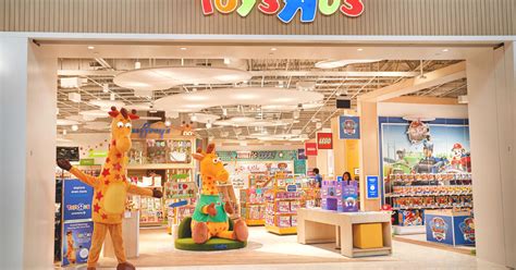 Toys 'R' Us reopening at mall in New Jersey today; just in time for ...