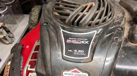 How to Change Air Filter on a Briggs and Stratton 550EX Lawn Mower ...