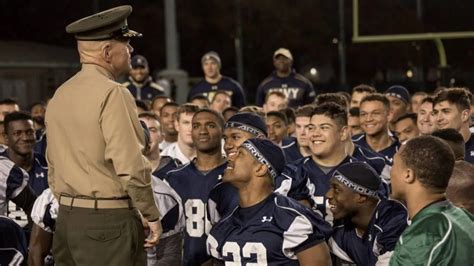 Nearly Half of Naval Academy Football Players Become Marines ...