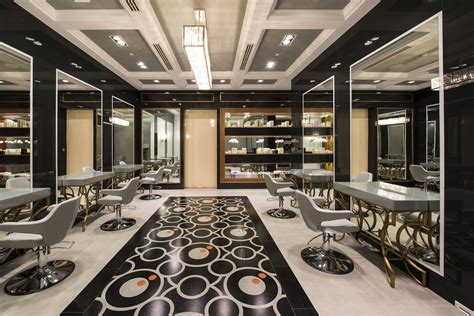 Marquee now showing – Glamorous new Hair Salon launches in the UAE