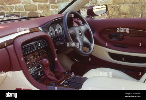 Aston Martin DB7 interior 1994 Stock Photo - Alamy