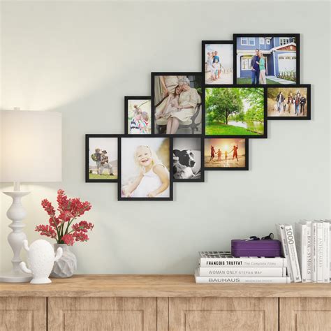 Modern Bedroom Wall Photo Frames - Modern bedroom wall design can be ...