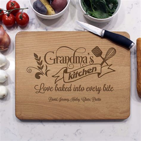 Grandma's Kitchen | Personalized Cutting Boards - Etchey