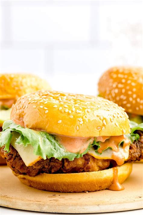 KFC Zinger Burger (Copycat KFC Hen Burger) - https://getyourrecipes.com/