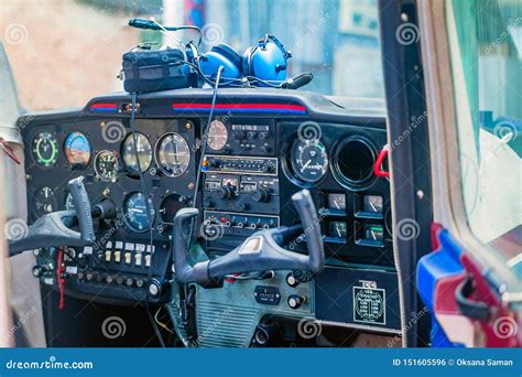 Cockpit of a Small Aircraft Stock Photo - Image of altimeter ...