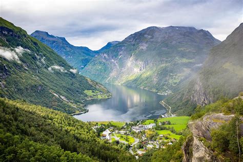 Spectacular Scandinavia and its Fjords Tour | Grand European Travel