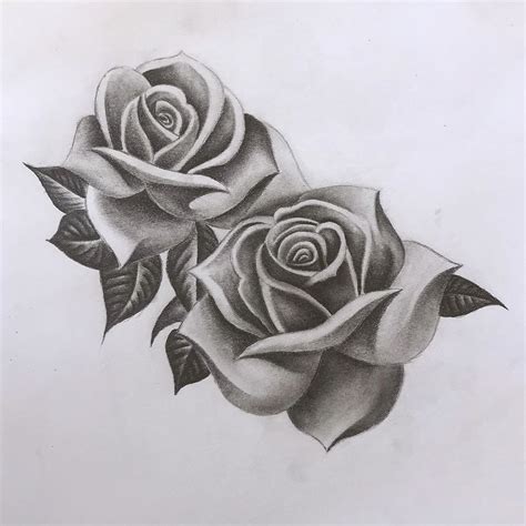 Roses tattoo idea design black and white | Idee