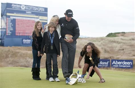 'There's no greater joy as a parent': Family comes first for Mickelson ...