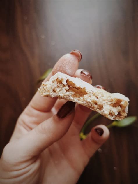 Vegan Ricciarelli (Chewy Italian Almond Cookies) - Compassionate Snob