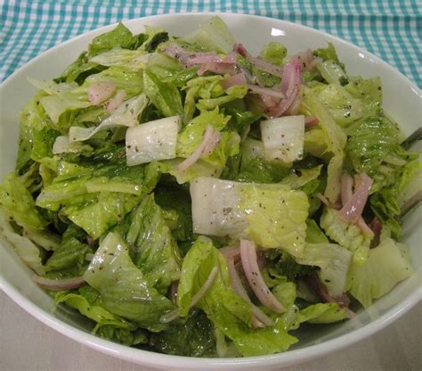 romaine lettuce salad