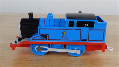 Tomy Plarail * Angry Thomas & 2 Black Troublesome Trucks * Trackmaster ...