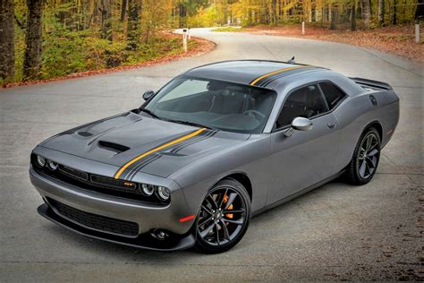 11 Cheap Modern Muscle Cars - CARFAX