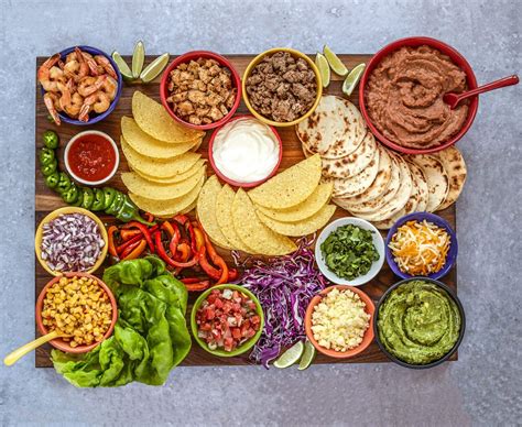 Build your own Mexican fiesta with this mouthwatering taco board recipe ...