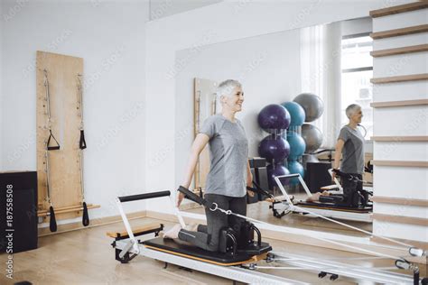 Exploring The Benefits of Reformer Pilates for Seniors - Phitosophy