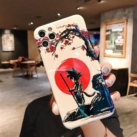 Update more than 79 iphone 12 cases anime latest - in.cdgdbentre