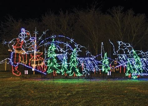 Winterfest Driving Tour of Lights - See Holiday Lights in Pigeon Forge