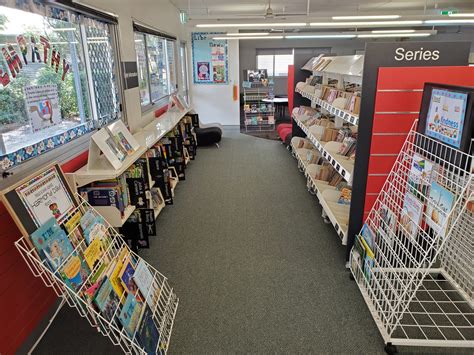 Stretton State College Libraries