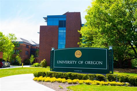 University of Oregon Admissions: Requirements for Admission