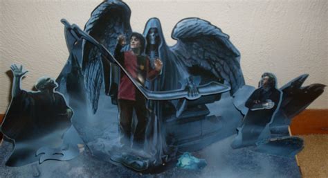 Image - Graveyard Scene - Pop-Up.jpg | Harry Potter Wiki | Fandom ...