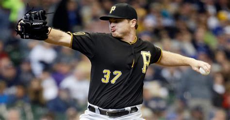 Notebook: Yankees acquire pitcher Justin Wilson from Pirates for ...