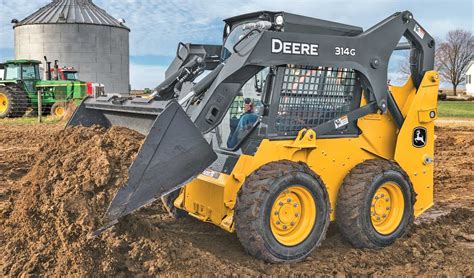 John Deere Skid Steers Summarized — 2021 Spec Guide — Compact Equipment ...