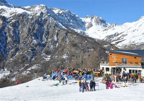 Bardonecchia Ski Resort Info Guide | Jafferau, Melezet & Colomion Italy ...