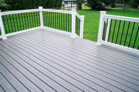 How To Choose The Best Composite Decking Color - dkr