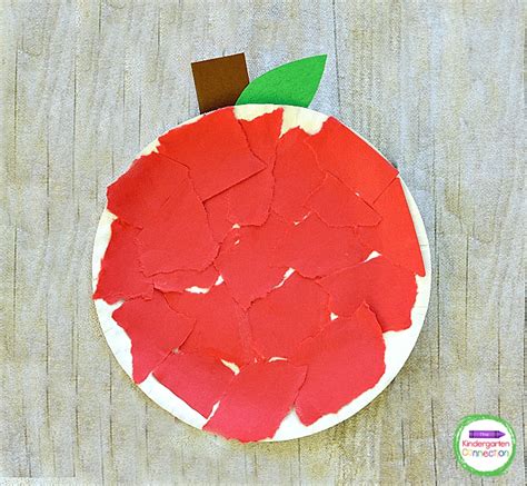 Paper Plate Apple Craft - The Kindergarten Connection