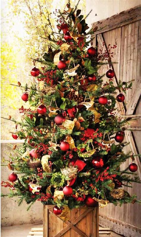 40+ Fabulous Rustic-Country Christmas Decorating Ideas