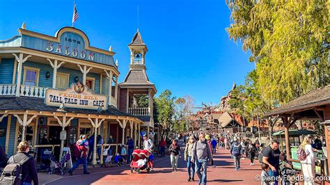 NEWS: Disney World’s Frontierland Hoedown is Making a Comeback - Disney ...