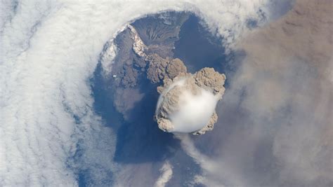 Climate change will transform cooling effects of volcanic eruptions ...