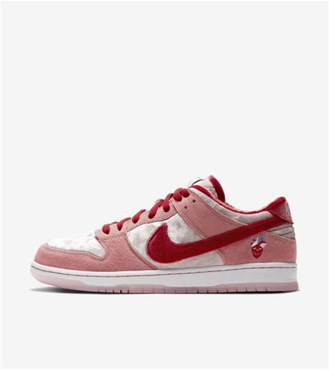 SB Dunk Low 'Strangelove' Release Date. Nike SNKRS