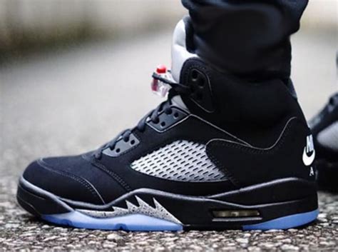 Air Jordan V "Black/Metallic" 2016 On-Feet Images | Complex