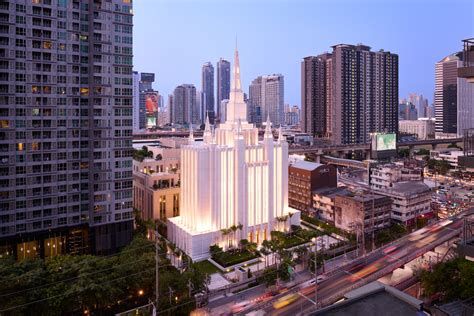 Presidents and Matrons of the Bangkok Thailand Temple ...