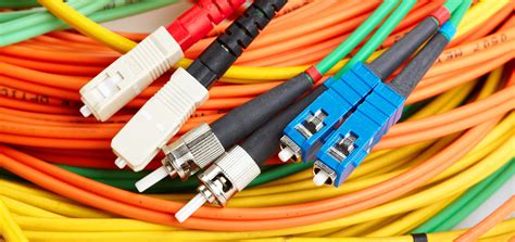 What Are Two Characteristics of Fiber Optic Cable Choose Two - CeliamcyWebb