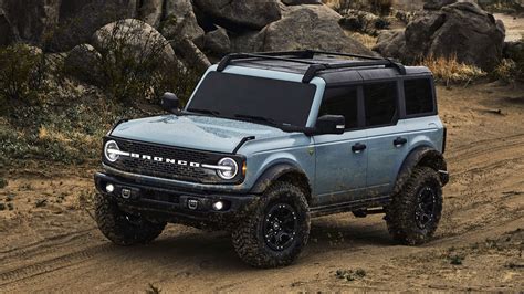 All-New 2021 Ford Bronco Debuts with a Wild Bunch of Off-Road Inspired ...