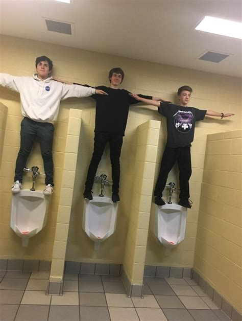 Bathroom Gathering : r/TPoseMemes