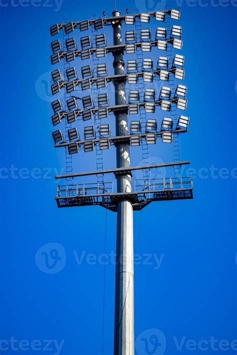 Cricket stadium flood lights poles at Delhi, India, Cricket Stadium ...